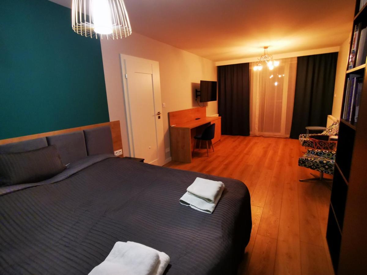 Lesny Apartament Nad Zalewem Kielce Exteriör bild